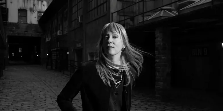 Concert Suzanne Vega à Perpignan le 26 mars 2026 : une soirée folk inoubliable